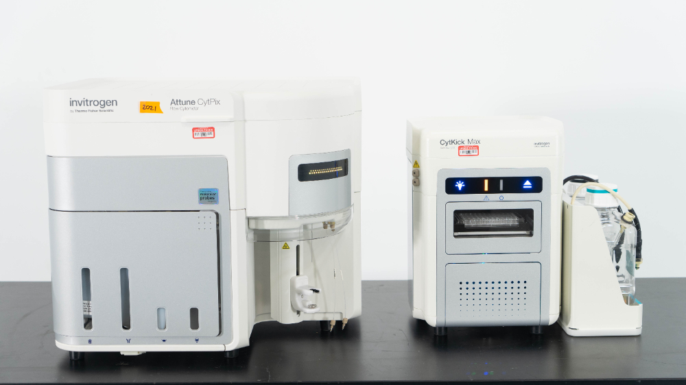 Image of Invitrogen Attune CytPix Flow Cytometer